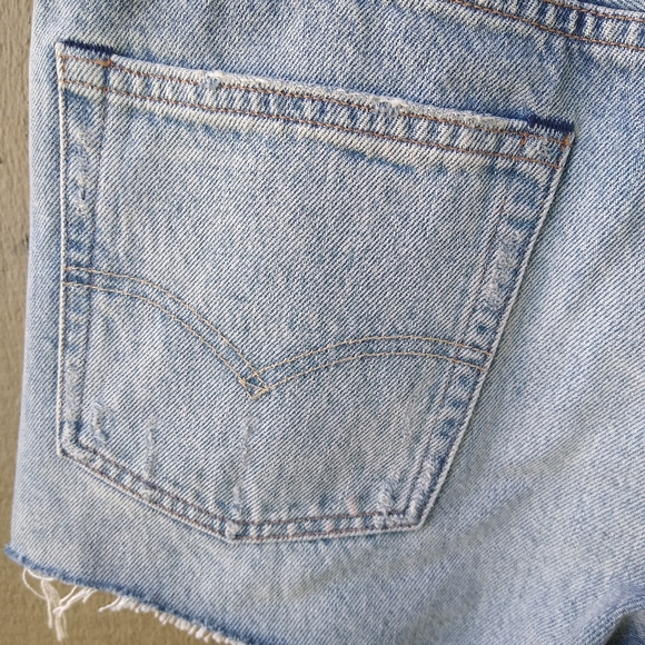 NWT Levi's 501 Palm Tree -Embroidered Shorts by Anthropologie x Levi's Size 28 - Picture 9 of 16